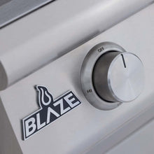 Load image into Gallery viewer, BLZ-3BCM-NG/LP Blaze 3-Burner Built in Grill
